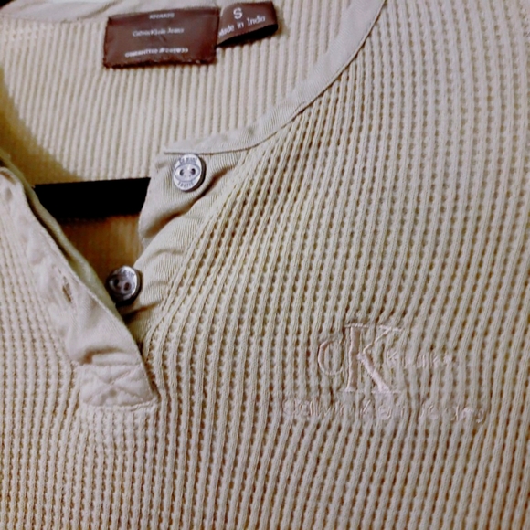 Calvin Klein Khaki Long Sleeve Henley Waffle Knit Shirt-Small - Picture 5 of 5
